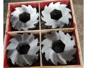 High-strength alloy steel shredder blades in stock as essential spare parts.