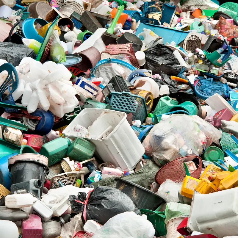 Waste plastic materials that double shaft shredder can shred for recycling