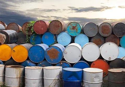 double shaft shredder processing paint drums and barrels waste